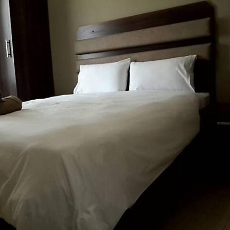 Cube Hotel Дърбан Екстериор снимка